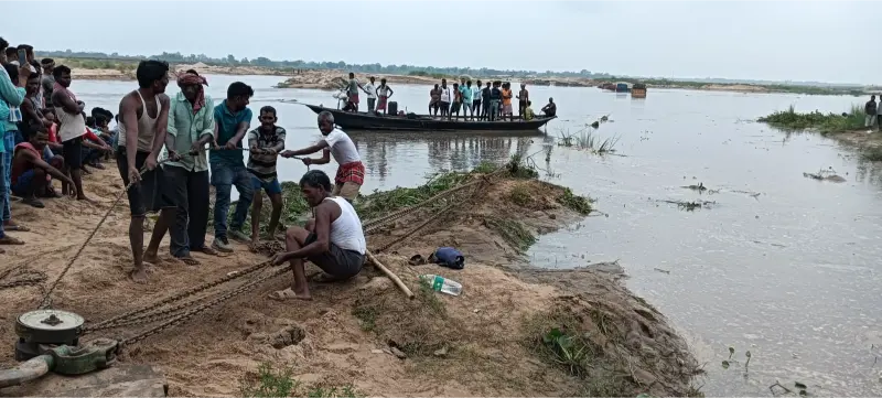 নদীর